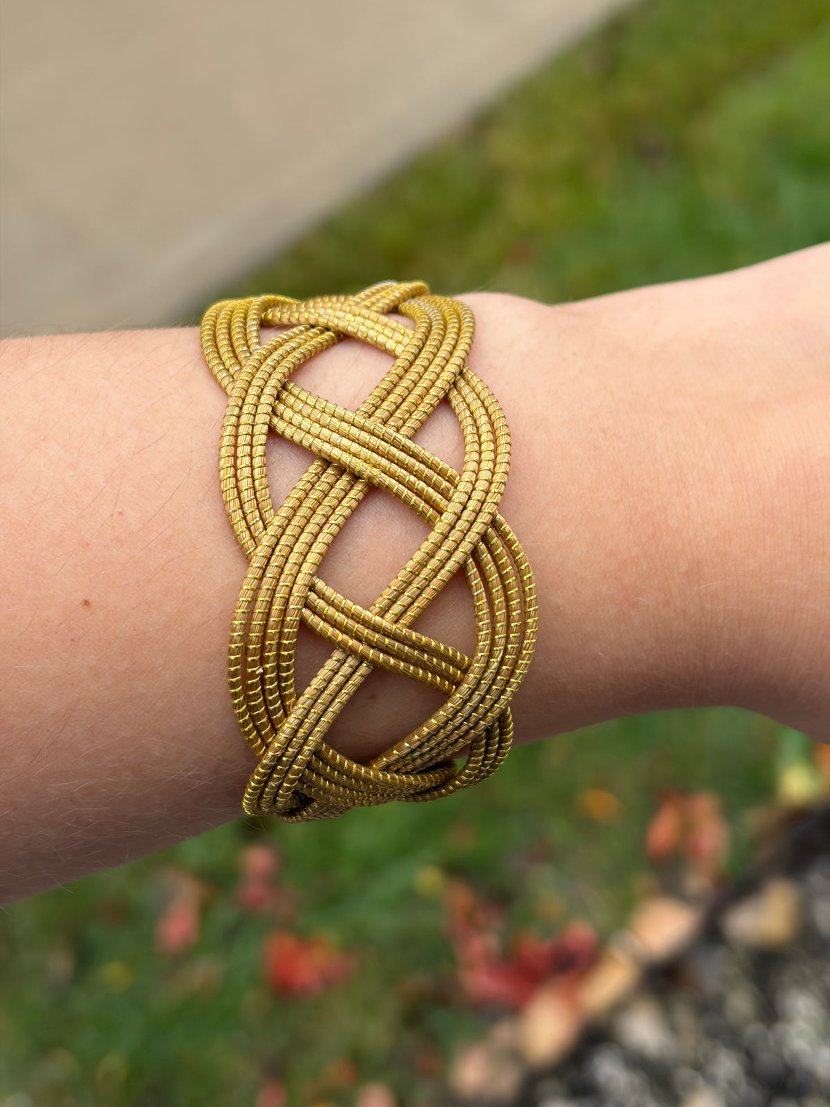 Braided Golden Grass Cuff Bracelet – Handmade Brazilian Statement Jewelry
