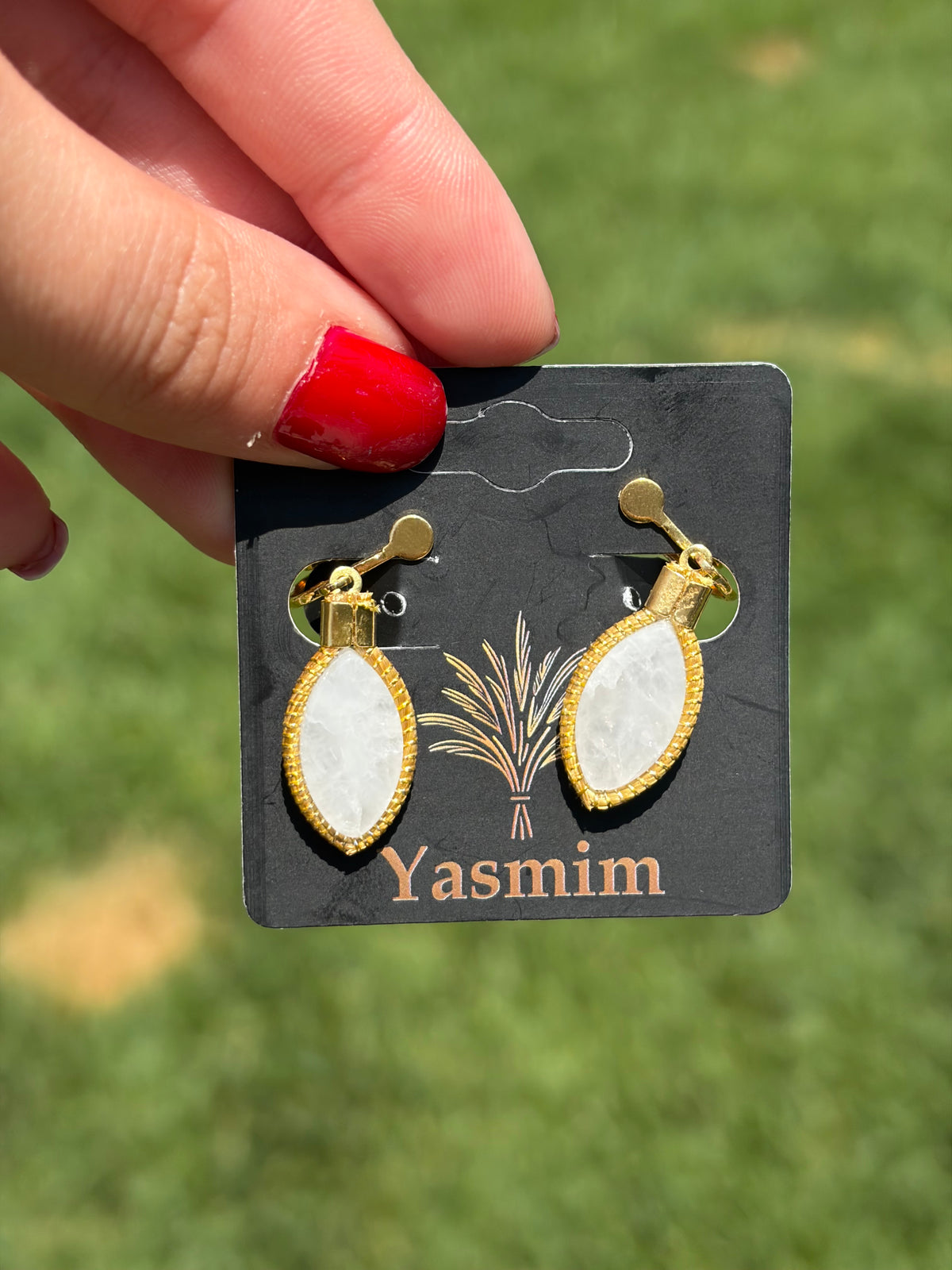 Golden Grass Gemstone Clip-On Earrings – Handmade Brazilian Jewelry