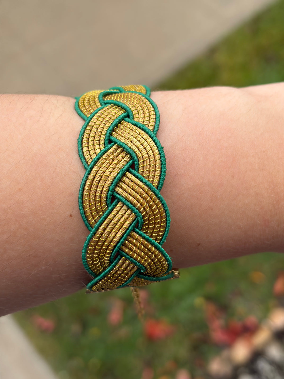 Braided Golden Grass Bracelet – Handmade Brazilian Statement Jewelry