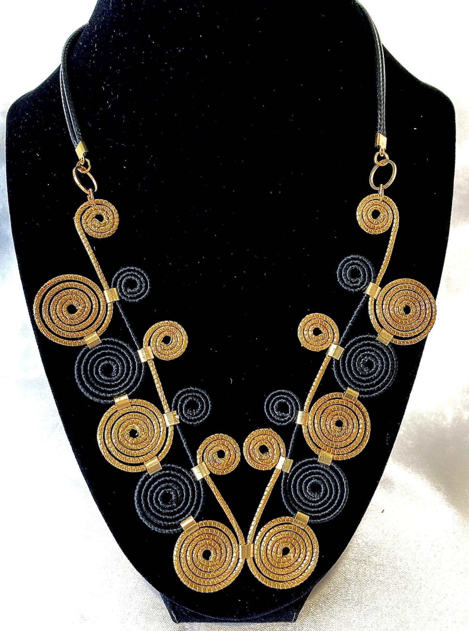 Artisan Black Jewelry Golden Grass Necklace