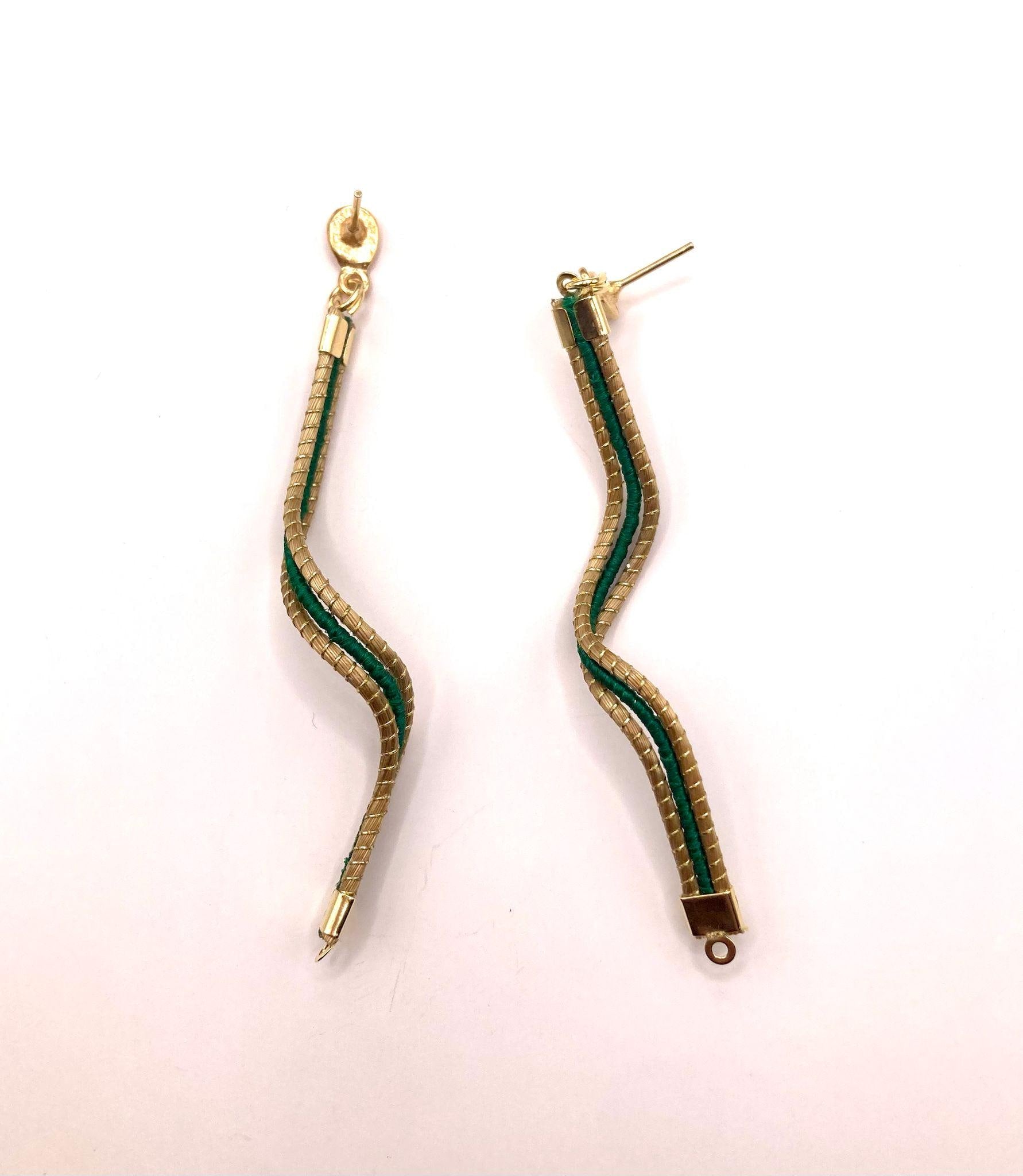 Golden Grass Thin Dark Green Wave Earrings | Handmade Brazilian Jewelry | Lightweight Eco-Friendly Earrings