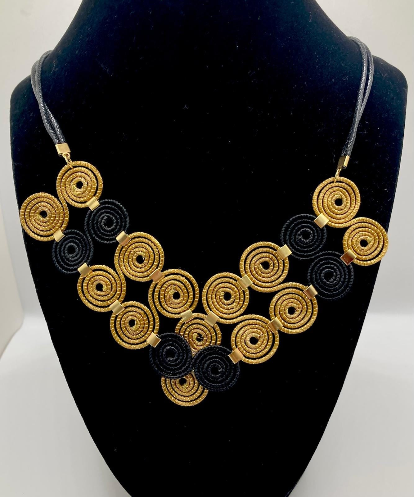 Golden Grass Circle Necklace  Brazilian Capim Dourado Statement Necklace  Handmade Eco-Friendly Jewelry