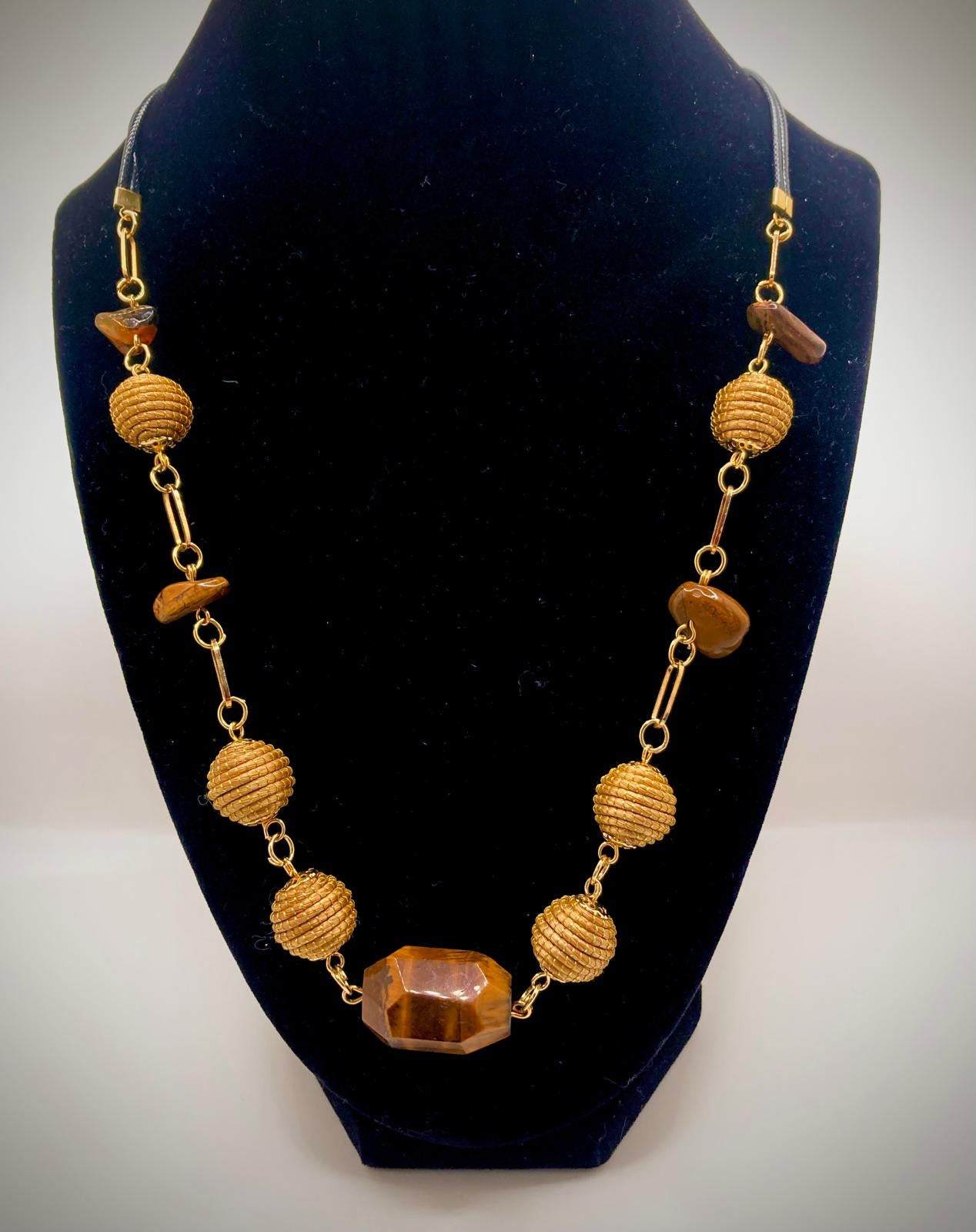 Capim Dourado Necklace with Natural Tiger Eye Stones
