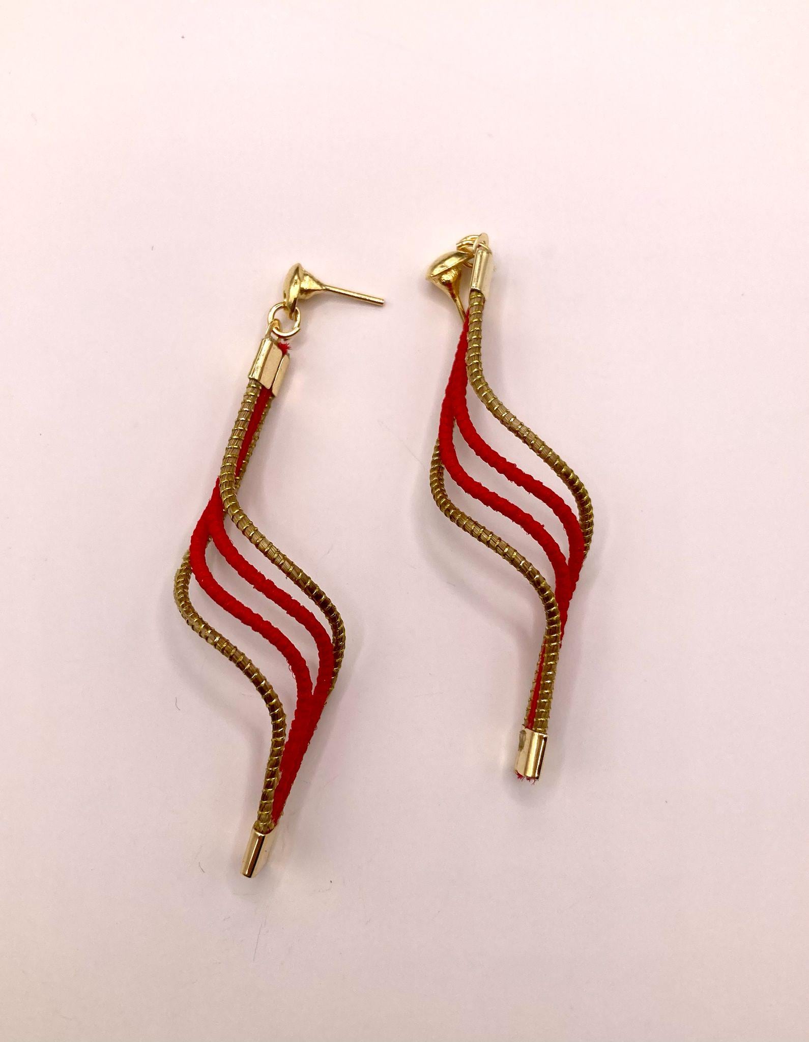 Golden Grass Red Wave Earrings | Handmade Brazilian Jewelry | Lightweight Eco-Friendly Earrings