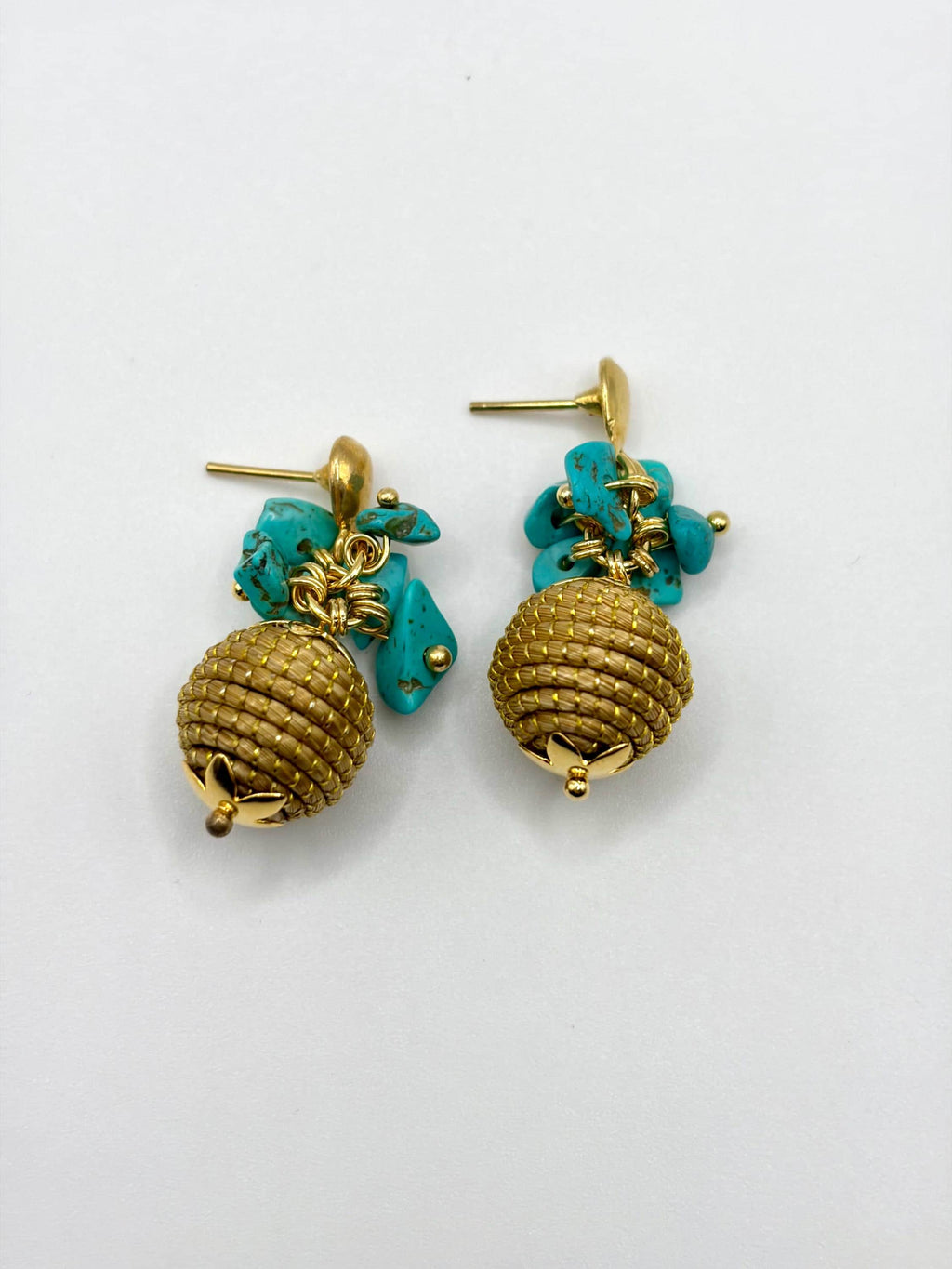 Golden Grass Green Quartz Earrings | Handmade Brazilian Jewelry | Lightweight Eco-Friendly Earrings
