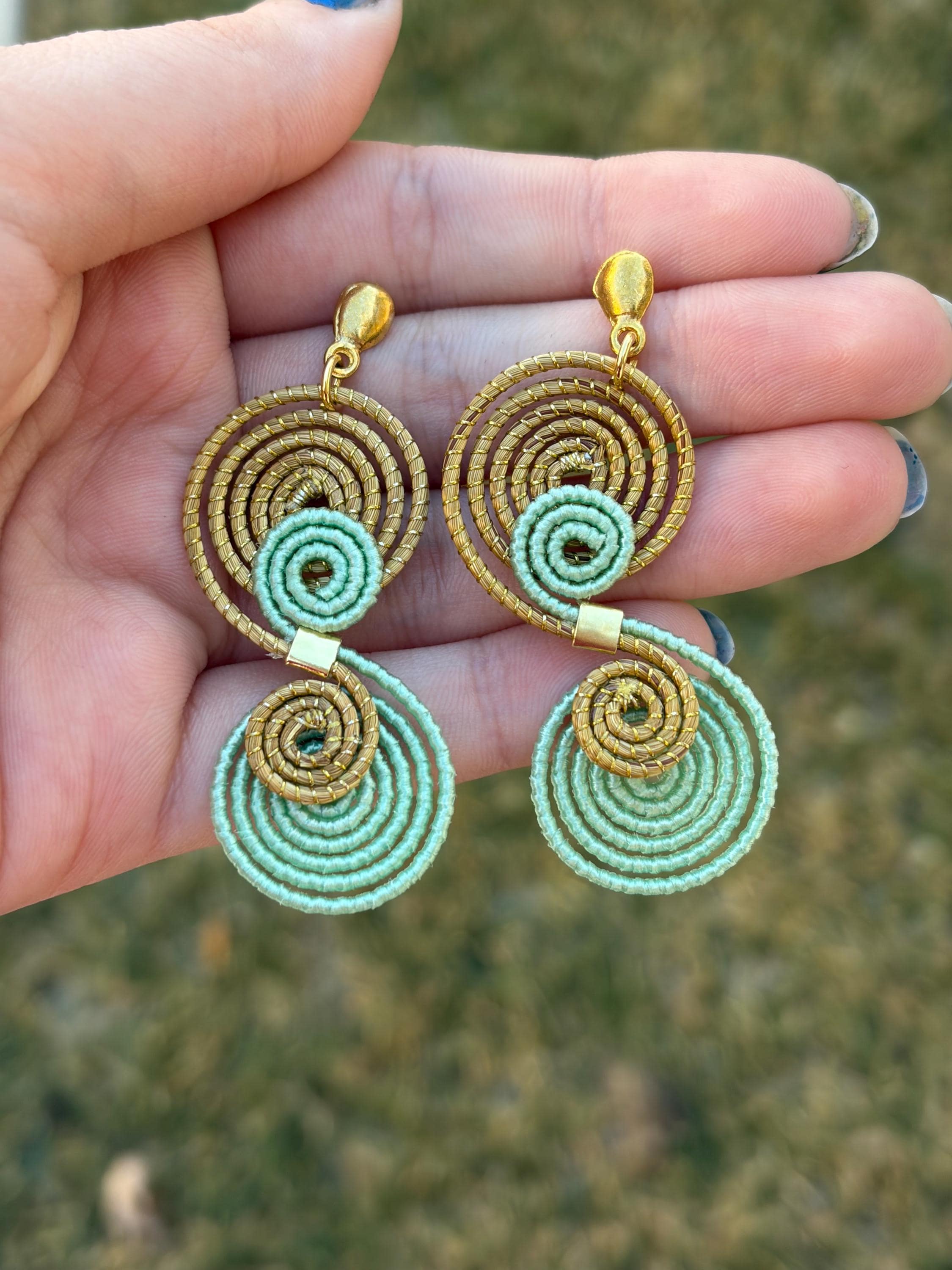 Golden Grass Spiral Earrings | Handmade Brazilian Capim Dourado Jewelry | Lightweight Gold Earrings | Unique Gift for Her